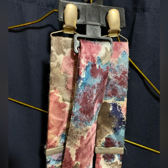 Elegant Watercolor Floral Patterned Tie - Picture 4 of 6